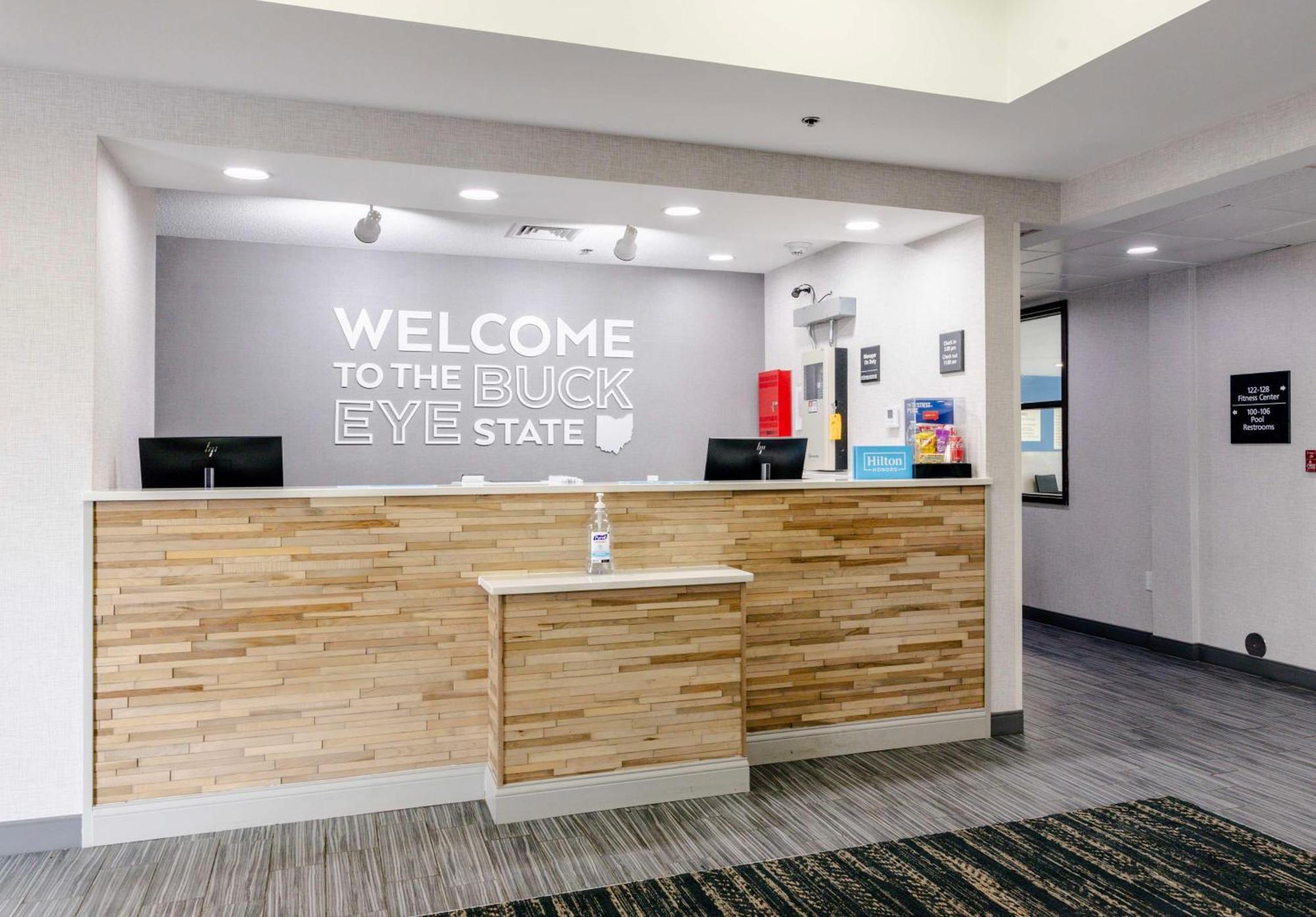Hampton Inn Springfield Exterior photo